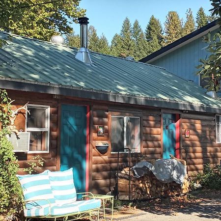 Bigfoot Rv & Cabins Park Happy Camp Экстерьер фото