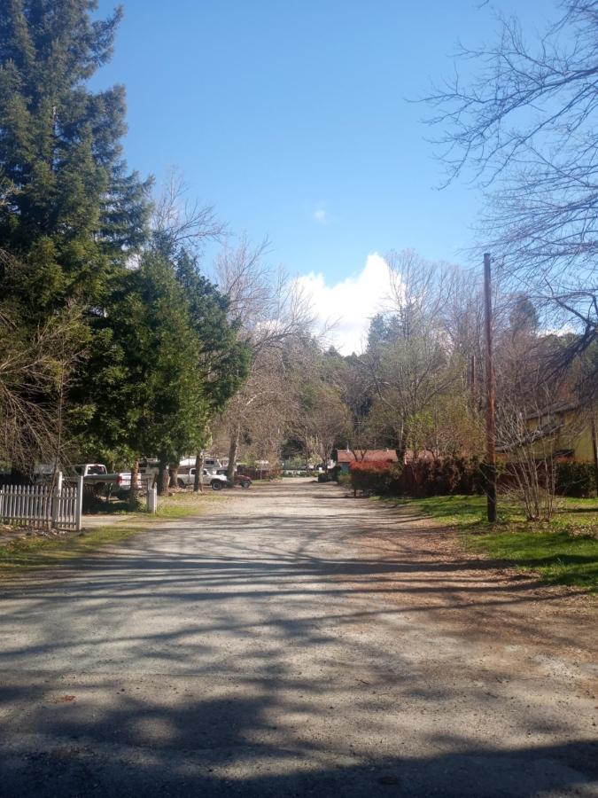 Bigfoot Rv & Cabins Park Happy Camp Экстерьер фото
