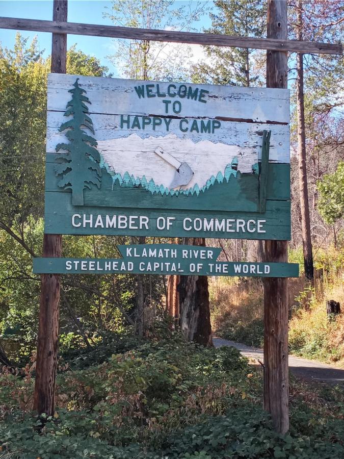 Bigfoot Rv & Cabins Park Happy Camp Экстерьер фото