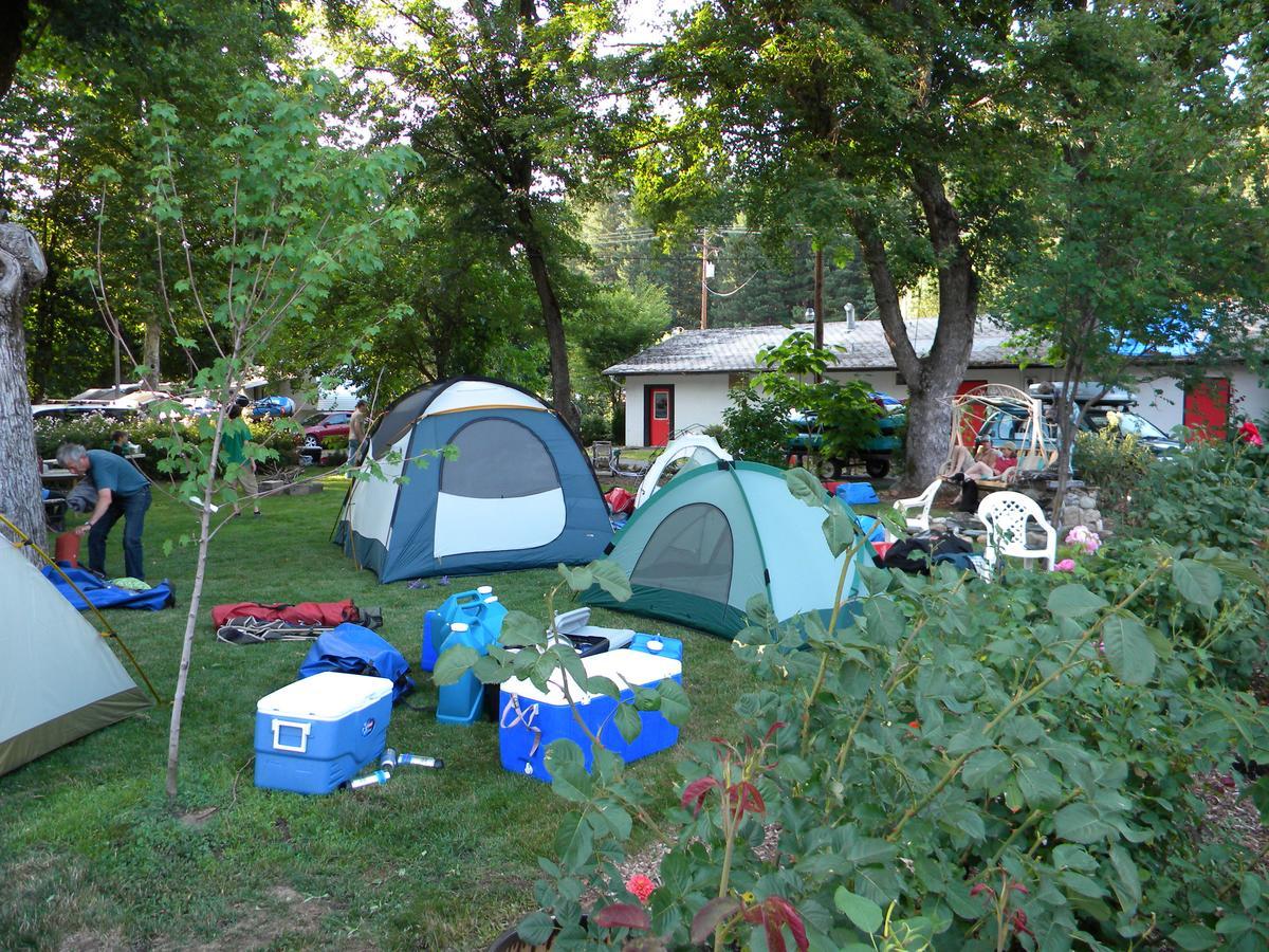 Bigfoot Rv & Cabins Park Happy Camp Экстерьер фото